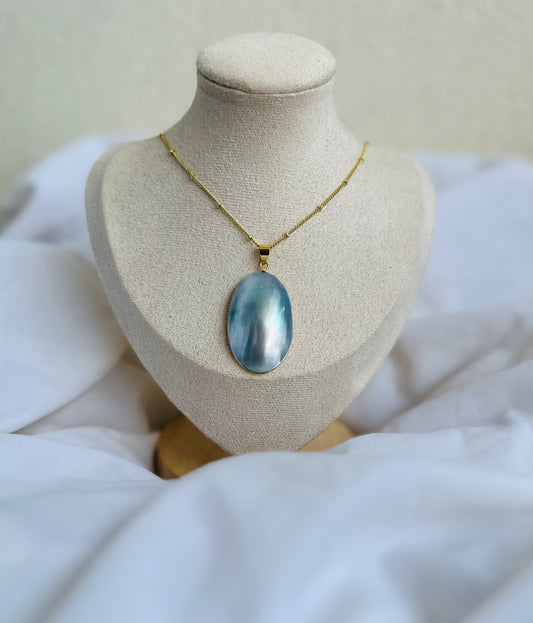 Collier Mabé